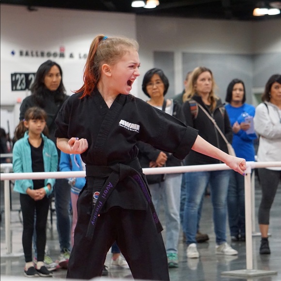 Meet your Posher, Averi - Picture 1 of 1